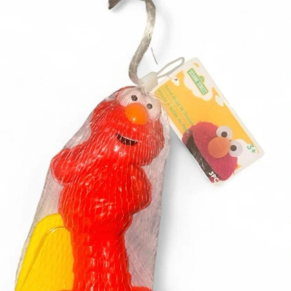 Sesame Street Elmo Bath/Beach Toys